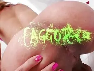 Bisexuelle Schwuchtel,Demütigung,Sissy,Transe,Süchtiger,Schläger