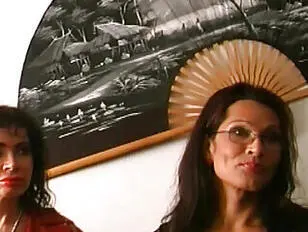 La Belle Trans,la MILF Poilue et 3 Mecs pour une Orgie Incroyable
