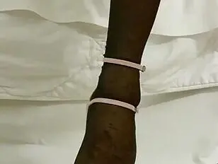 Под юбкой SissyHeidy