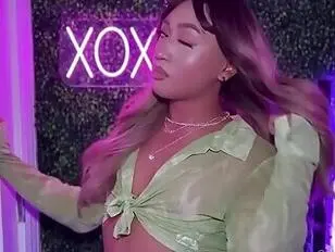 Amazing Asian CD est tellement sexy