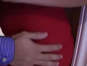 Große Transfrau befriedigt ihren Liebhaber