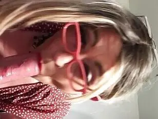 Brama di cazzo,femminuccia,frocio,buco del cazzo senza cervello