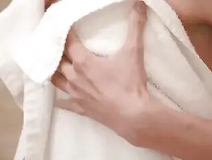 ALP s'en prend au beau-père