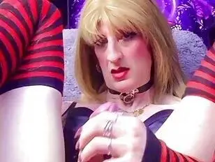 मेरी गांड खराब कर रहा है