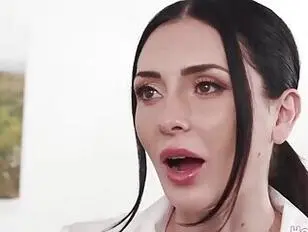 Hay suficiente de mí para ambas,damas.