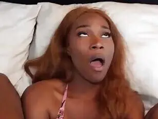 Increíble ébano ts culo pov orgía sexual