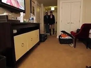 Amy Daly neemt het op tegen Super Ramon's monsterlijke penis.