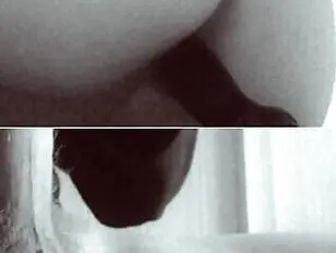 Hij komt hard klaar terwijl hij naar mijn kont kijkt. Webcamsessie 02