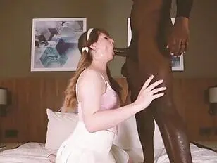 Sometiéndose al pene de burro