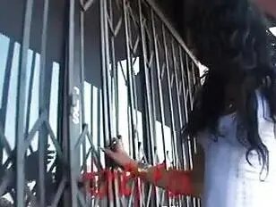 हनी फॉक्स ने गंजे आदमी के साथ सेक्स किया