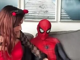 TS French 0livia With Spiderman