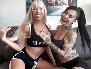 Huge tits blond shebabe breeding her brunette gf