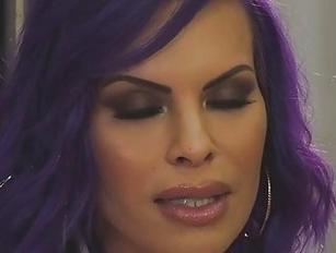 Ts fxy gets guy for sex