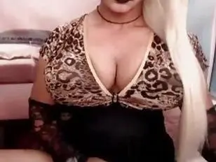 Thick Busty Blonde Tranny - Busty blonde shemale: Shemale Porn Search - Tranny.one
