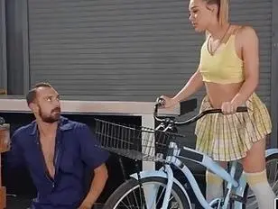 Bike mechanic barebacks tgirl Emma Rose and gets facefucked