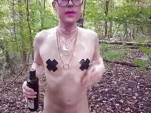 Tranny In The Woods - Fucking in the woods: Shemale Porn Search - Tranny.one